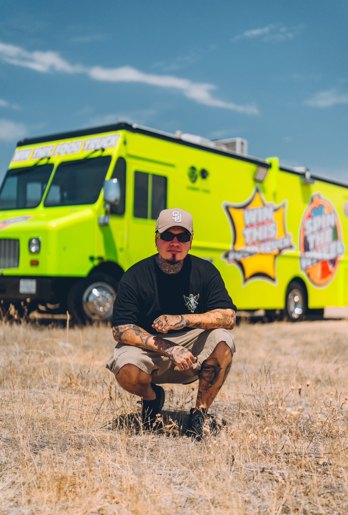WIN THIS FOOD TRUCK!! Download/Entry